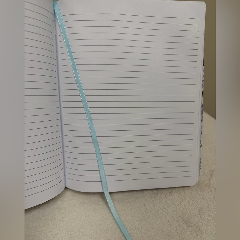 Notebook with Floral Hydrangea Design - Picture 2 of 2